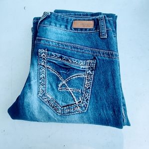 Ladies Amethyst jeans.